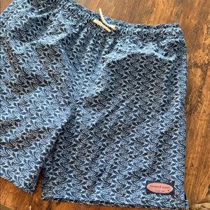 Vineyard Vines Patterned Blue Swim Trunks. Sz L